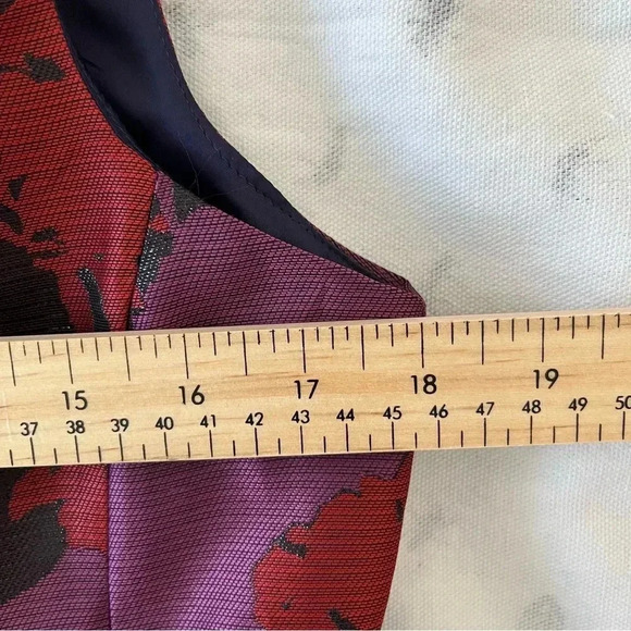 Vince Camuto  Metallic Jacquard Roses Fit & Flare Party Dress Red Purple Size 10 - Picture 15 of 15